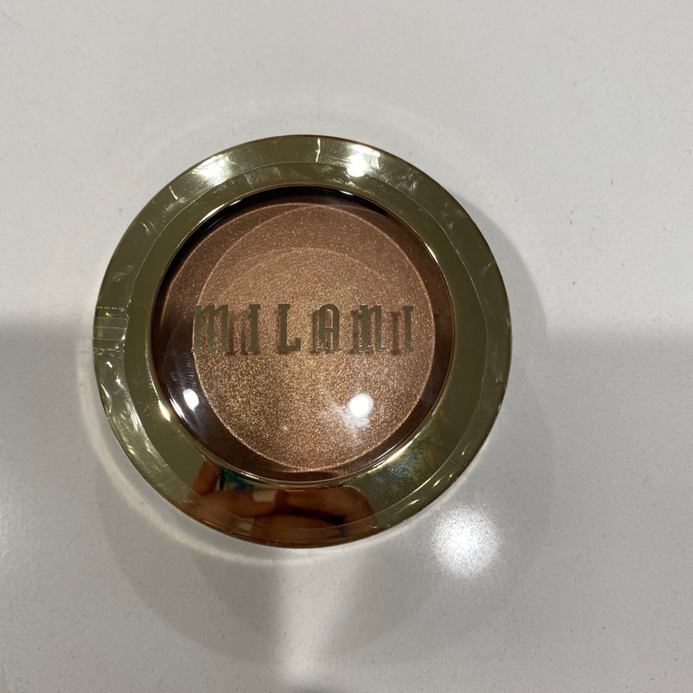 Milani highlighter